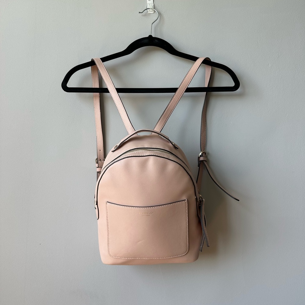 Fiorelli Backpack 💘 - Picture 2 of 7